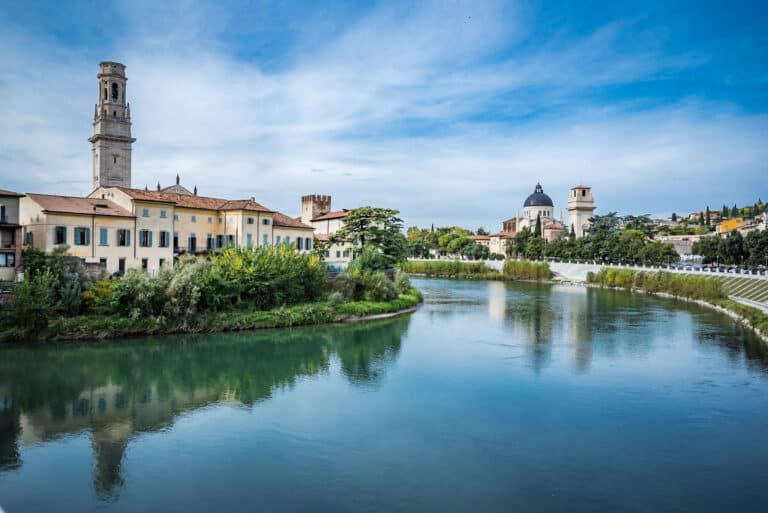 Day trips to Verona and Vicenza from Venice