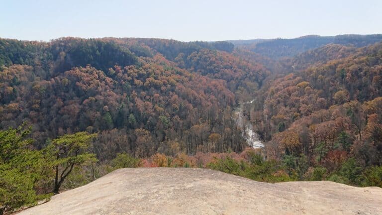 Hike Indian Staircase to Cloud Splitter in KY’s Red River Gorge