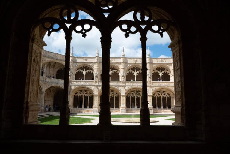 the ornate arches in the courtyard in the monastery.