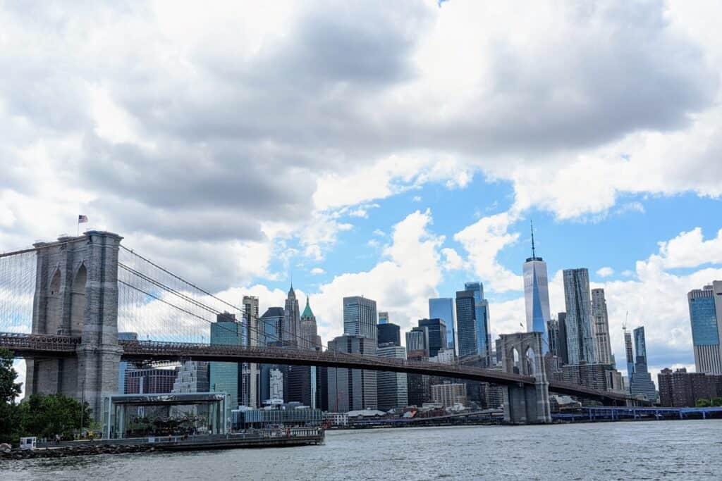 Skyline of Manhattan with Brooklyn bridge from Brooklyn.
